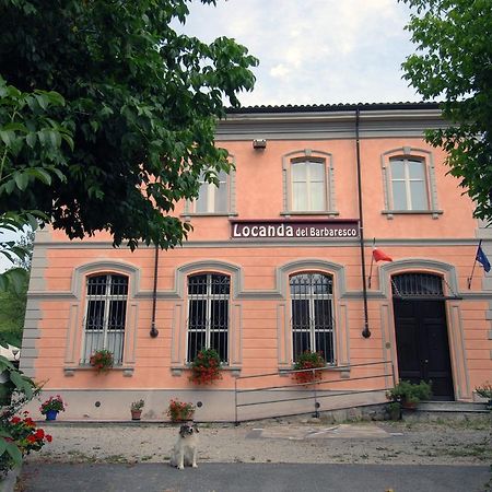Locanda Del Barbaresco Alba  Exteriör bild