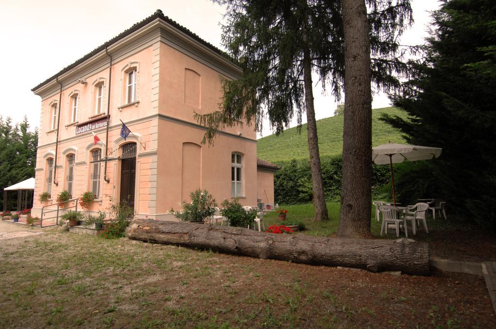 Locanda Del Barbaresco Alba  Exteriör bild
